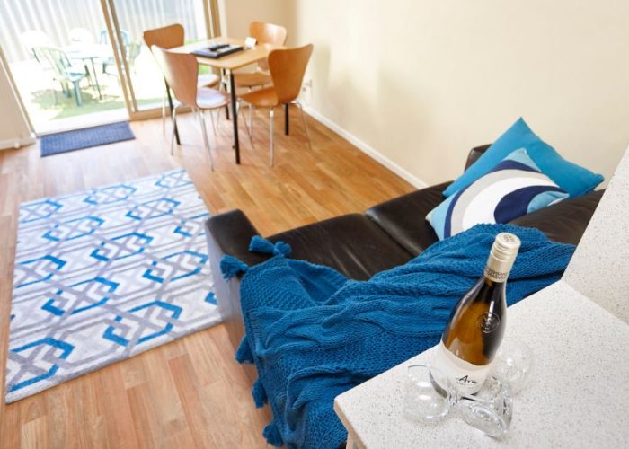 Elphin-Villas-2-bedroom-courtyard-Sofa